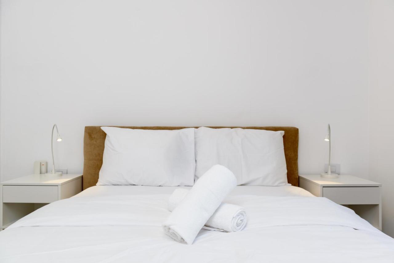 3 Ma'On - By Beach Apartments Tlv Тель-Авив Экстерьер фото